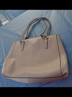 Coach Leather Tote in Taupe Tan